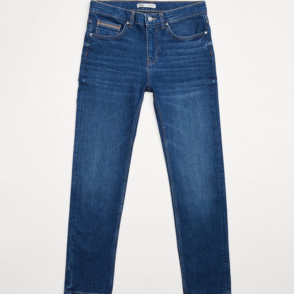NWOT Zara High-Waisted Slim Fit Jeans